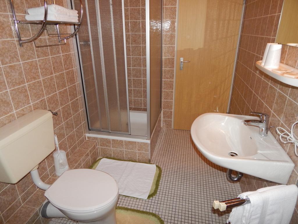 Hotel Jaegersruh Моншау Номер фото